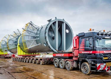 Негабаритным называют груз, который превышает стандартные размеры и массу, установленные законодательством для транспортировки. В связи с этим дост...